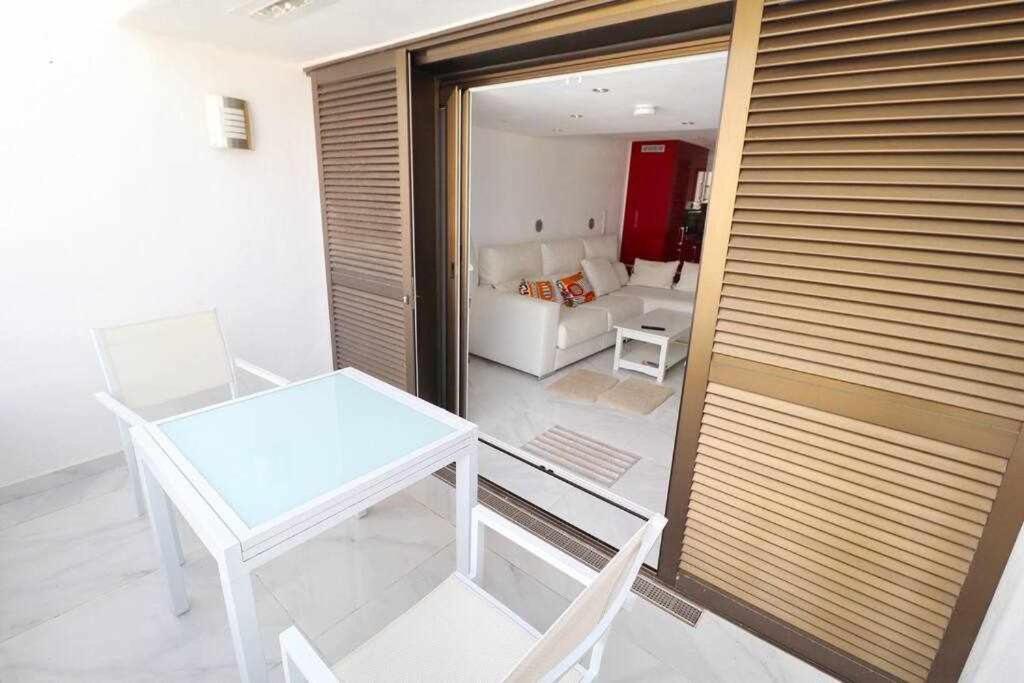 351 Parque Santiago 1 By Tenerife Rental & Sales Playa de las Américas Eksteriør billede